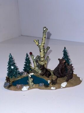 2000 Lemax Christmas Village "bears at play" birch tree pond landscape figurine